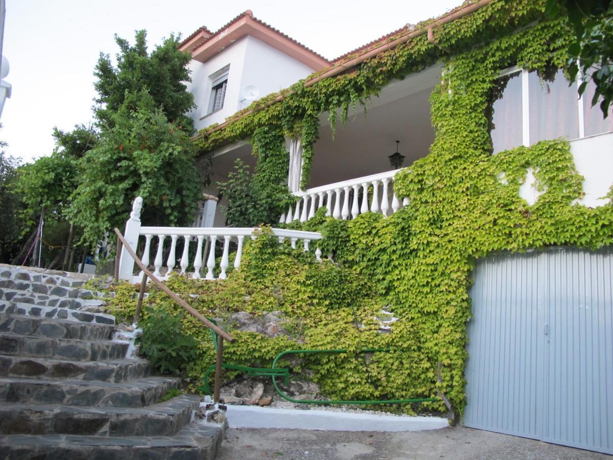 Villagloria * Montefrío